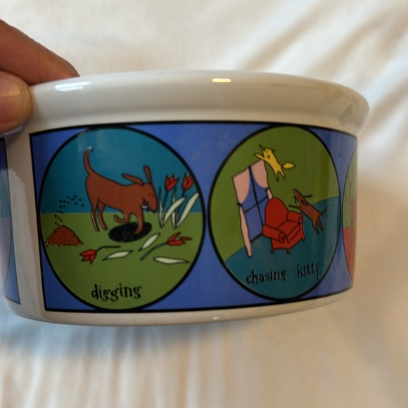 Classic White Dog Bowl - Picture 4 of 8